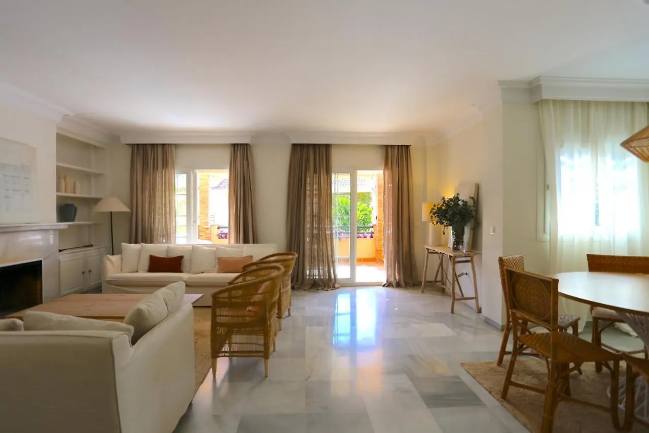 マラガ Parque Clavero Beach & City Premium Houseヴィラ 別荘